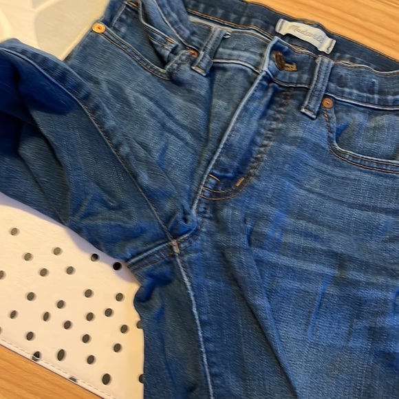 Madewell size 24 9" High-Rise Skinny Jeans, Medium-Dark wash, Used- Good - Picture 8 of 8